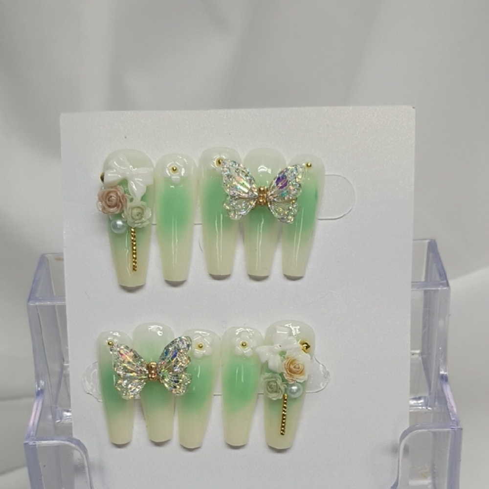 Green and White Butterfly Nail Set